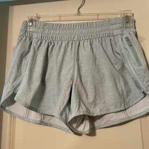 Lululemon size 10 shorts, 4”